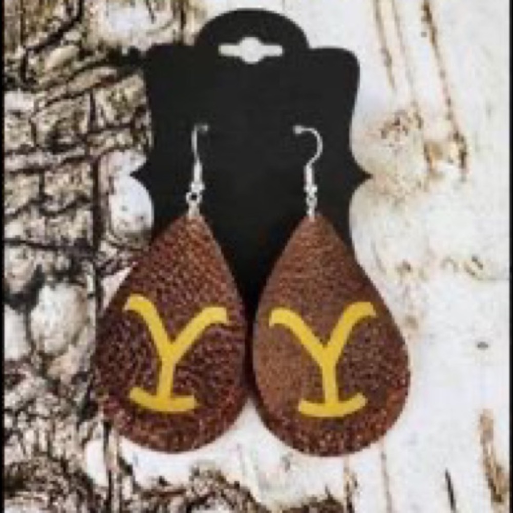 Yellowstone earrings brand new